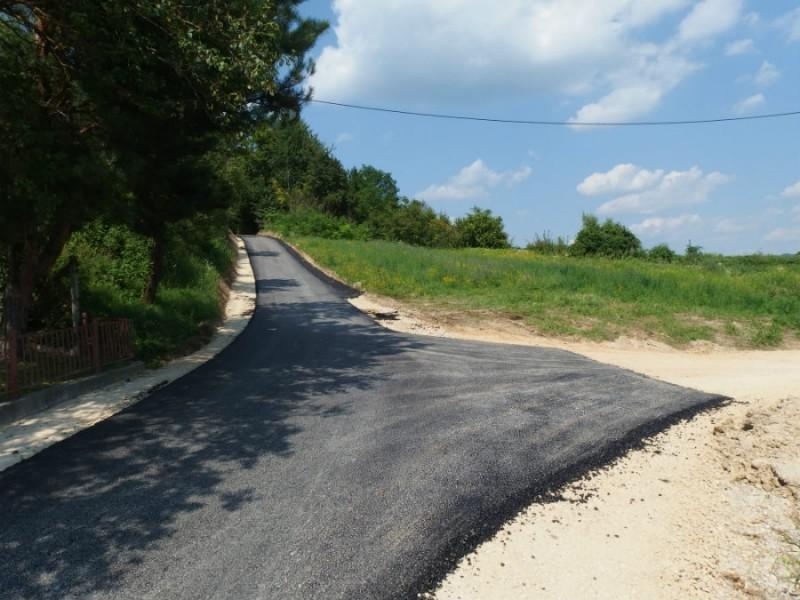 Raspisan javni natječaj za ulaganje u  građenje nerazvrstanih cesta