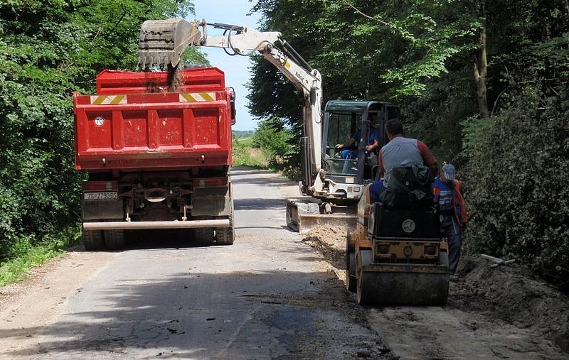 Obnova kolnika na lokalnoj i županijskoj cesti